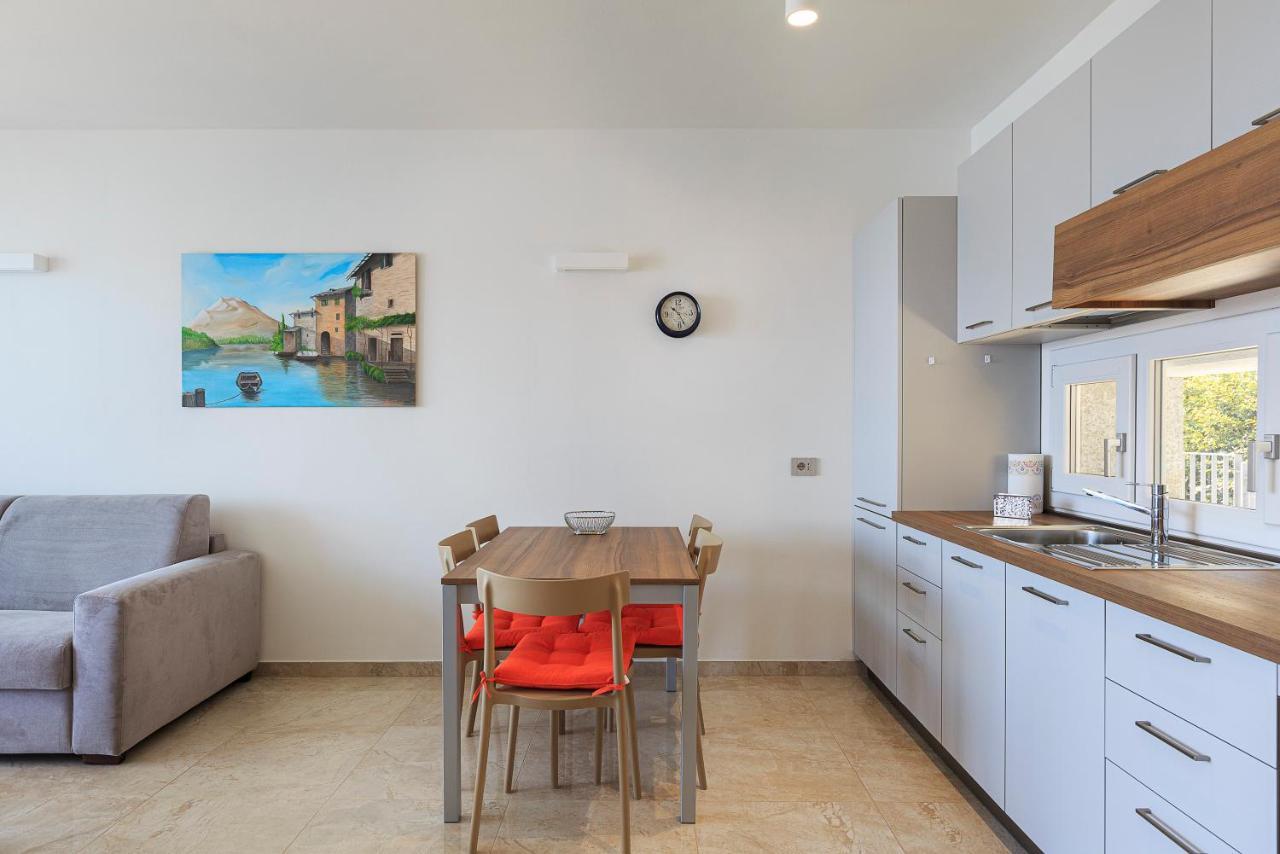 Appartamento Carolnoemi - Vista Lago - By Impero House Baveno Exterior photo