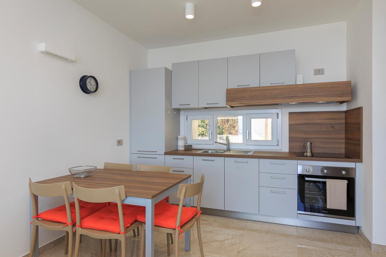 Appartamento Carolnoemi - Vista Lago - By Impero House Baveno Exterior photo
